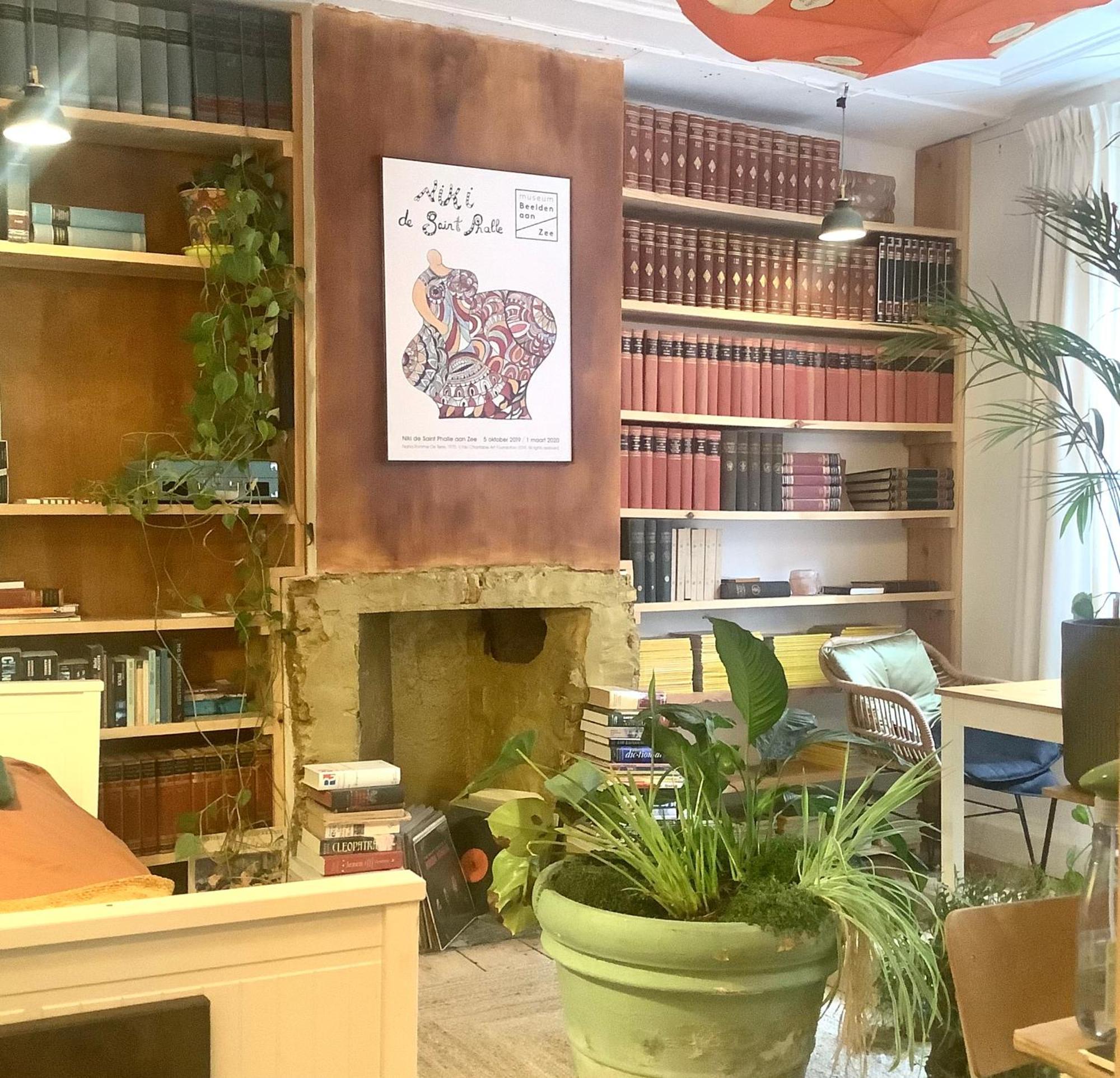 Bookstor Hotel Lahey Dış mekan fotoğraf